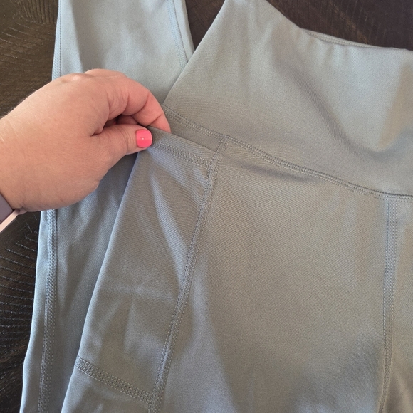 LEG3ND Women's Small High-Waist Pocket Leggings L40363ST/COBL - Light Sage Green - Picture 6 of 12